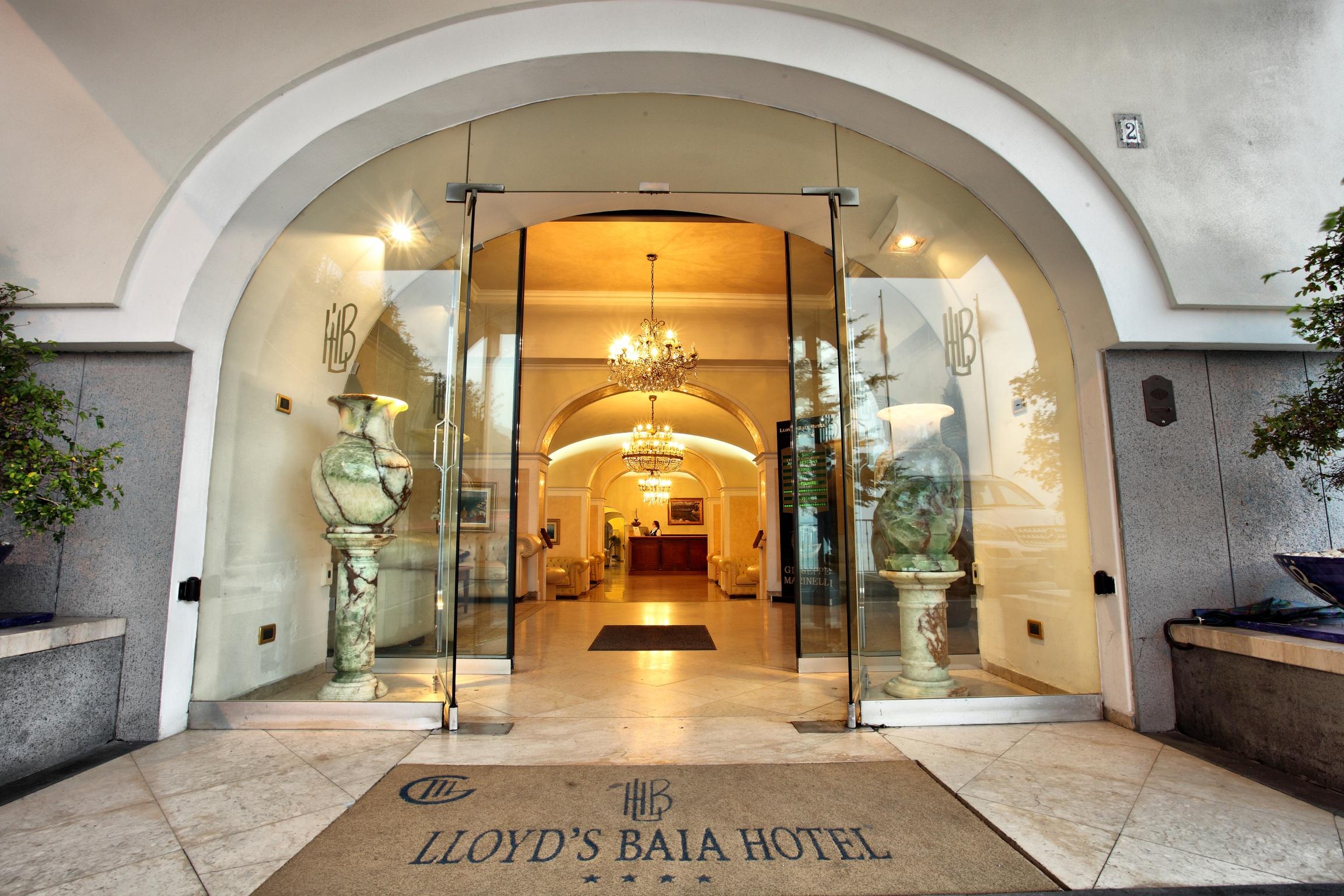 Lloyd'S Baia Hotel Vietri sul Mare Екстер'єр фото