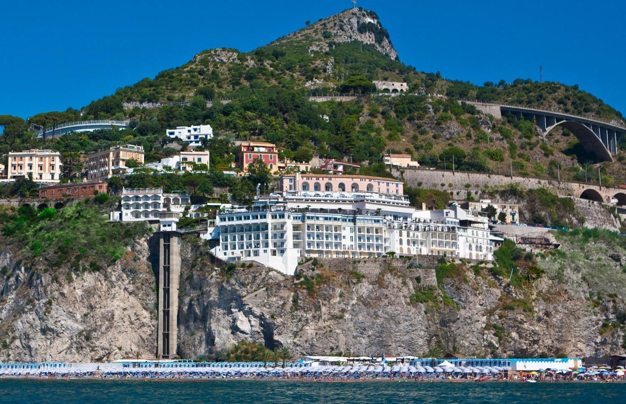 Lloyd'S Baia Hotel Vietri sul Mare Екстер'єр фото